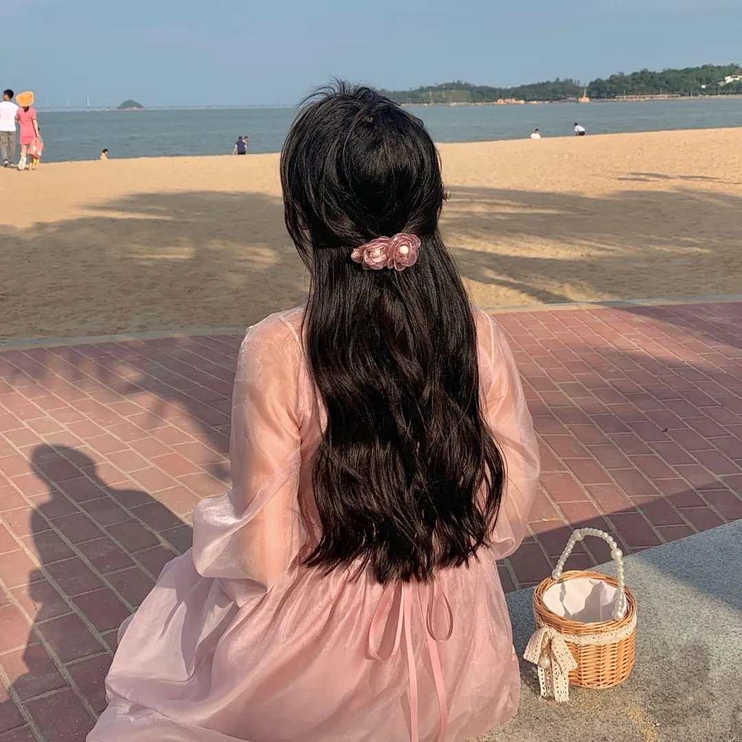 抓住救命稻草的野兽们